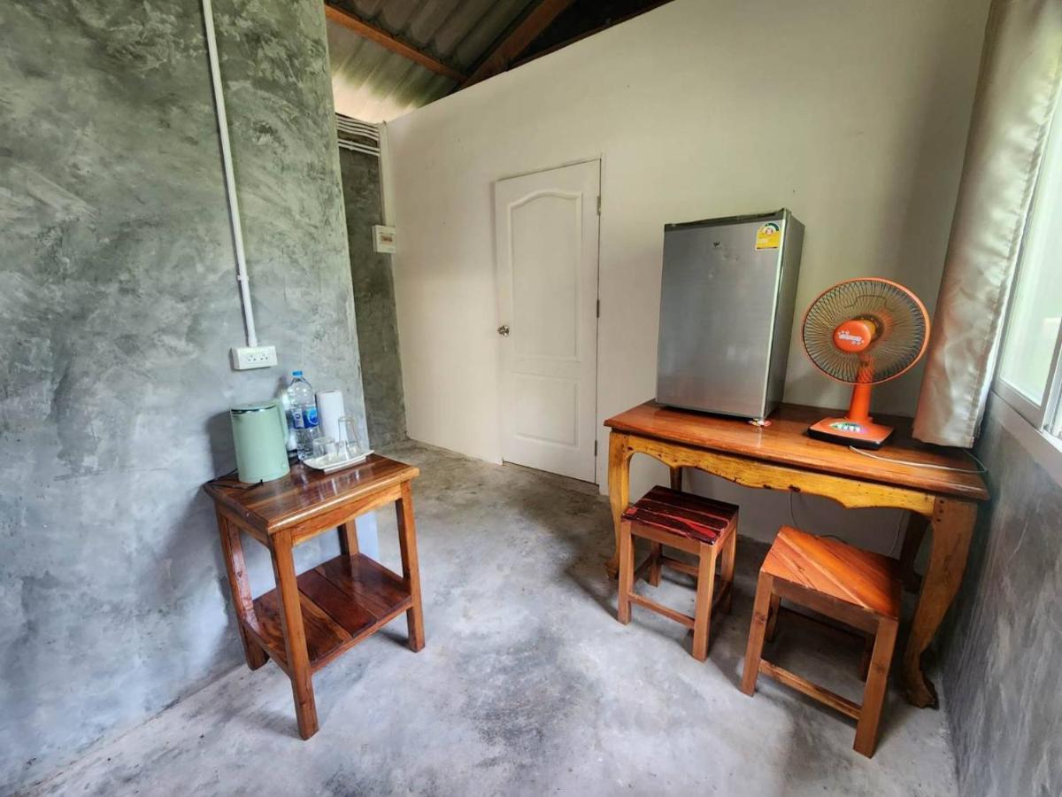 Lungpeiyk Homestay House Ban Bang Bao  Buitenkant foto